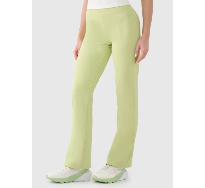 Dámske rýchloschnúce tréningové nohavice 4F 4FRSS25TFTRF1037-42S dámske Dámske rýchloschnúce tréningové nohavice 4F 4FRSS25TFTRF1037-42S dámske