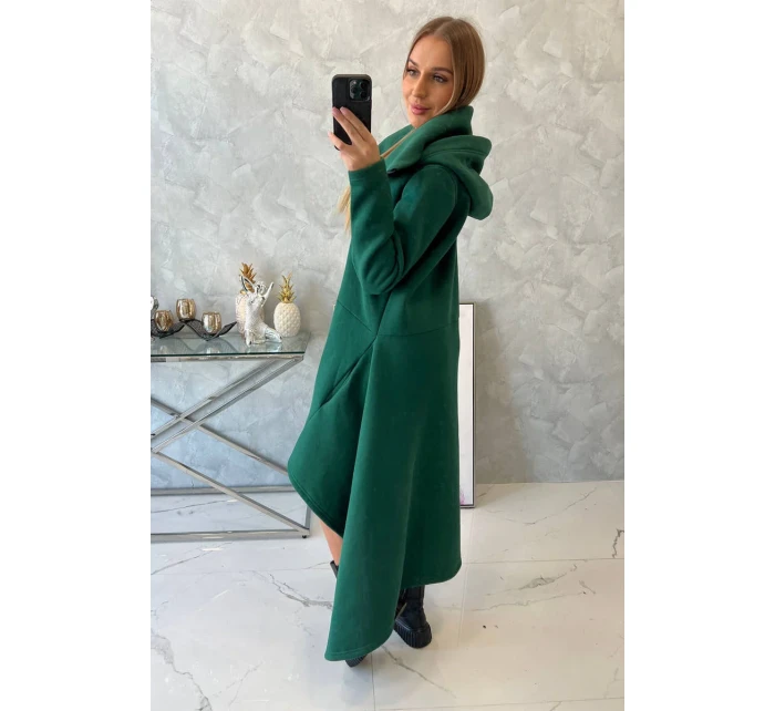 Zateplené šaty s delšími boky tmavě zelené Zateplené šaty s delšími boky tmavě zelené