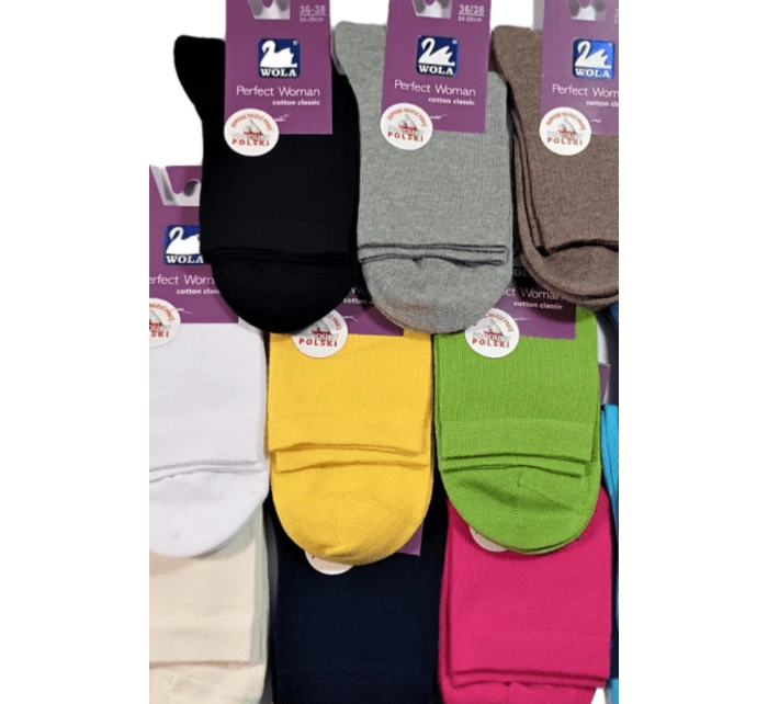 PERFECT dámské vzorované ponožky model 21875198 - Wola