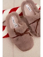 Kožešinové pantofle s mašlí khaki model 21772510 - Boto Kožešinové pantofle s mašlí khaki model 21772510 - Boto