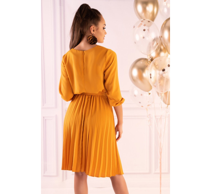 Šaty model 17559525 Yellow - Merribel