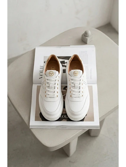 Kožené dámské tenisky na platformě Vinceza 39976 bílé Kožené dámské tenisky na platformě Vinceza 39976 bílé