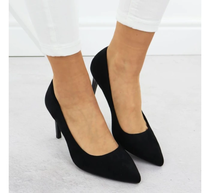 Čierne semišové lodičky na ihlovom podpätku Sergio Leone 1339