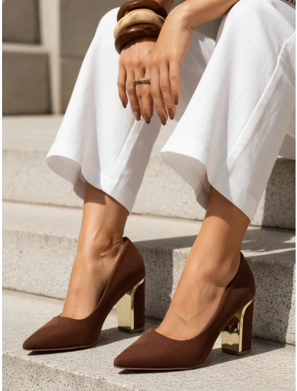 Dámske semišové lodičky na podpätku hnedej farby FashionStreet ZY1396