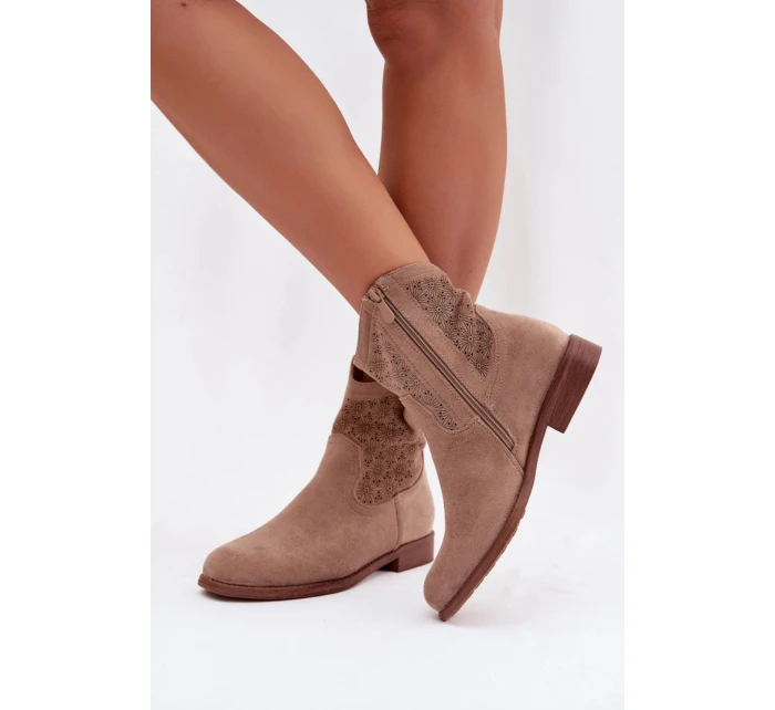 Topánky na podpätku model 224619 Krok vo veľkom štýle