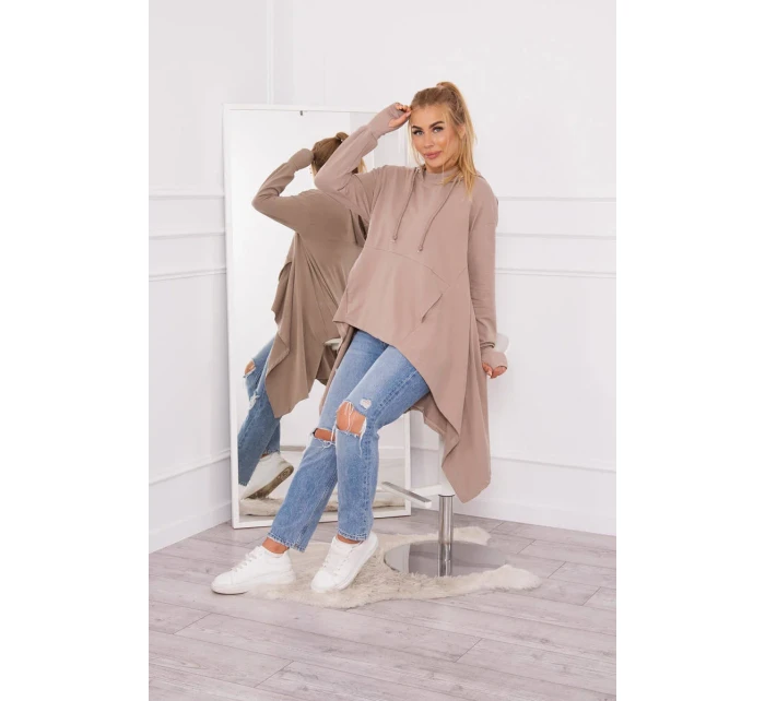 Halenka s rozšířeným spodním dílem tmavě béžová Halenka s rozšířeným spodním dílem tmavě béžová