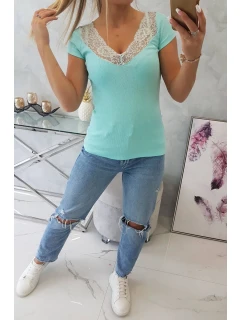 Blúzka s čipkovým výstrihom mätová