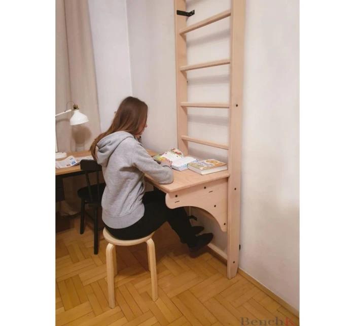 DREVENÝ REBRÍK S LAVIČKOU 112