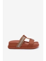 Dámské platformové sandály s pásky a zlatým detailem Camel Tahlia Dámské platformové sandály s pásky a zlatým detailem Camel Tahlia