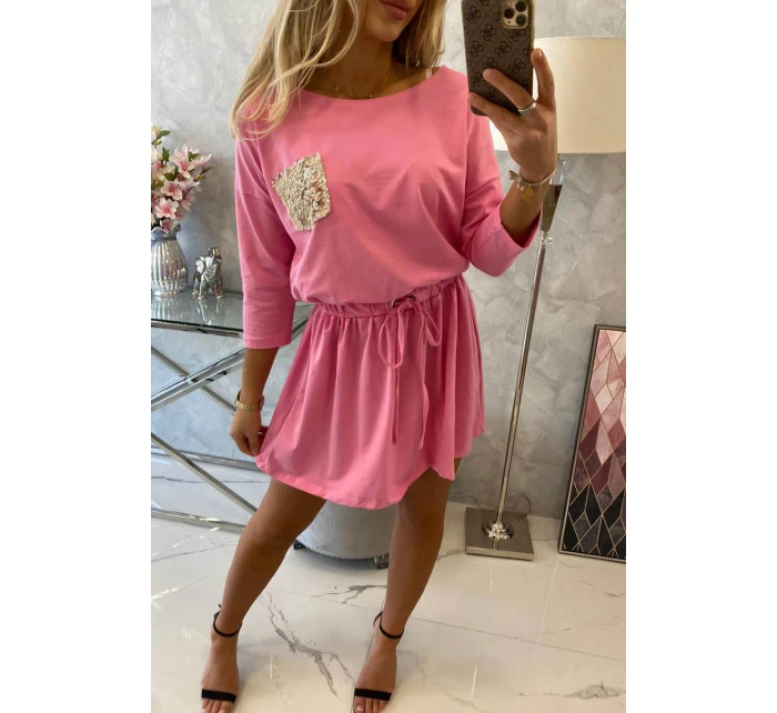 Šaty s flitrovým vreckom svetlo ružové