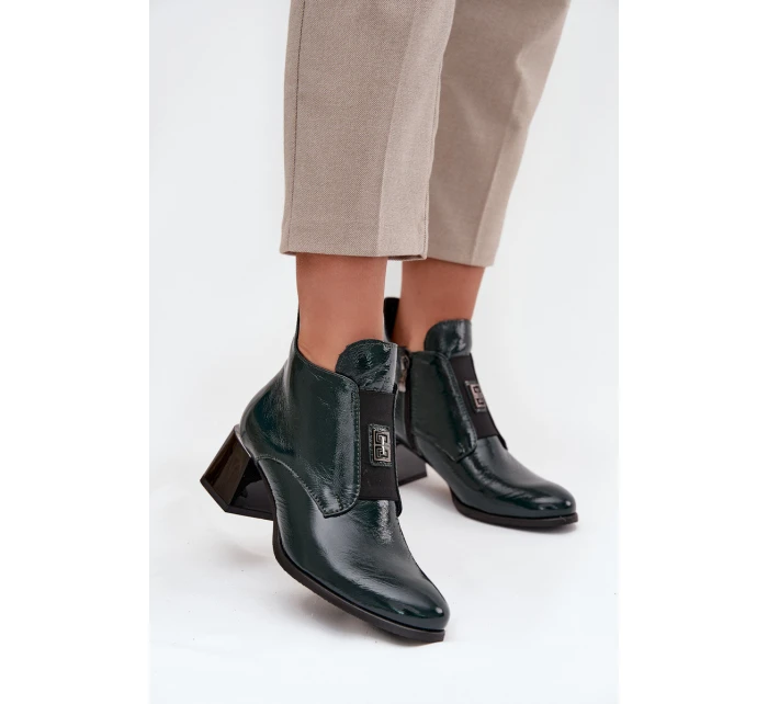 Skórzane Lakierowane Botki Na Klocku Z Ozdobnym Detalem Ocieplane Zazoo 60560 Ciemnozielone