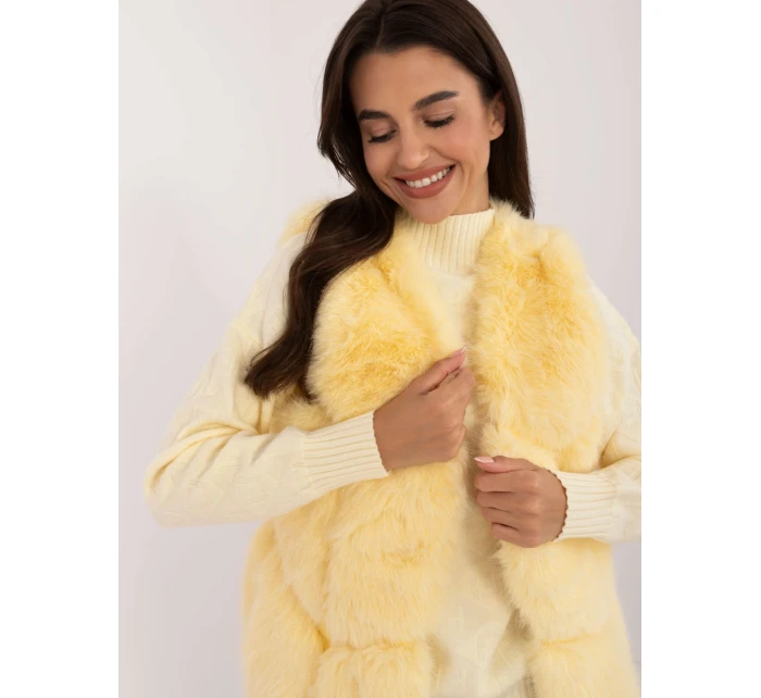 Vesta AT KZ model 20519160 světle žlutá - FPrice