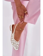 Zdobené Baleríny Na Plochém Podpatku Bílé model 21696513 - Boto