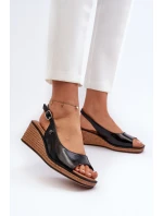 Dámské lakované sandály na platformě model 21657324 Černé - SERGIO LEONE