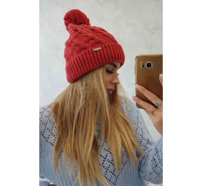 Fleecová čepice červená model 18751369 - K-Fashion Fleecová čepice červená model 18751369 - K-Fashion