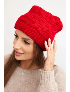 Dámska zimná vlnená čiapka s ozdobným úpletom K451 červená