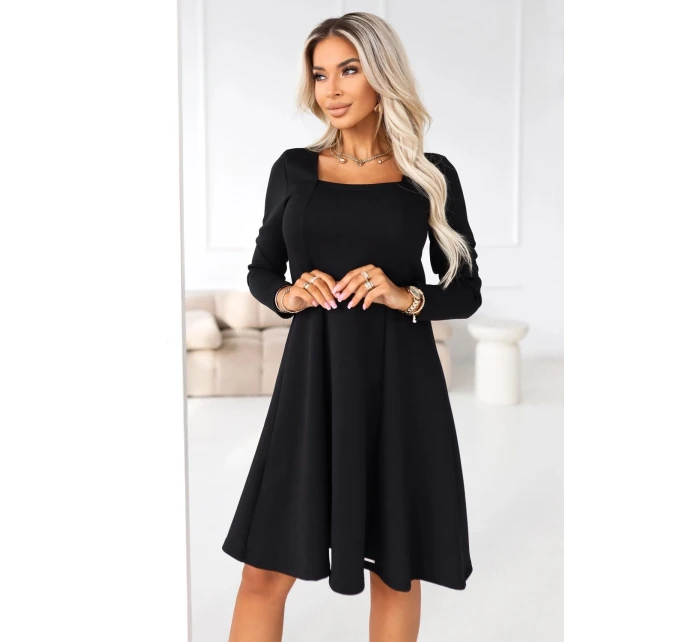 Dámské šaty model 21935809 - numoco Dámské šaty model 21935809 - numoco