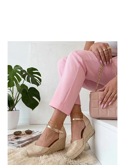 Model topánok na kolená 226556 Solea