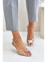 Průhledné sandály s broží na sloupku model 21675908 stříbrné - S.Barski Průhledné sandály s broží na sloupku model 21675908 stříbrné - S.Barski