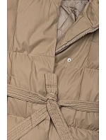 Zimowa damska kurtka z paskiem ciemny beżowy model 21247767 - J.STYLE Zimowa damska kurtka z paskiem ciemny beżowy model 21247767 - J.STYLE