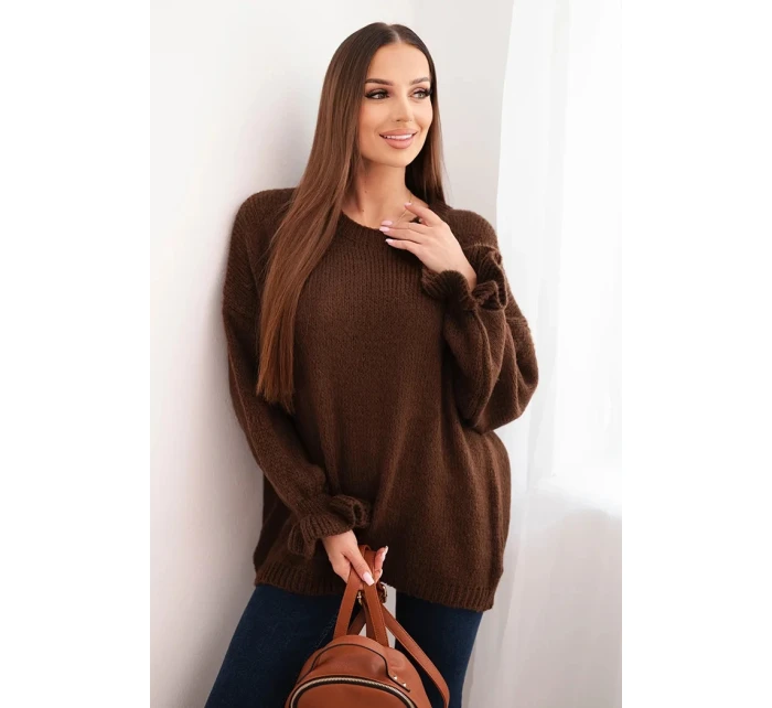 Dámsky sveter z mohéru a vlny voľného strihu hnedej farby Dámsky sveter z mohéru a vlny voľného strihu hnedej farby
