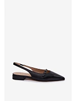 Kožené sandály na nízkém podpatku Maciejka K7449-01 Černé