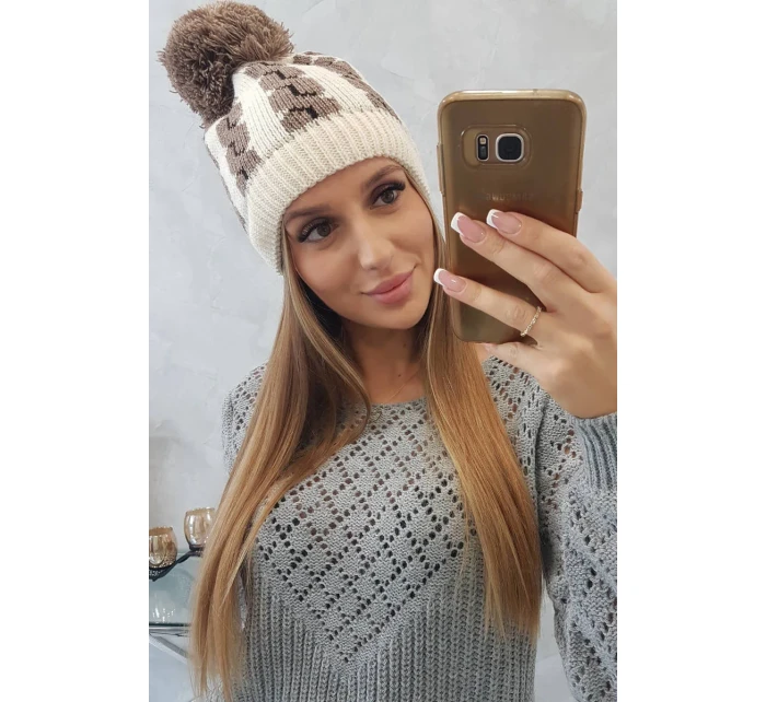 Dámska čiapka s brmbolcom Rozalia K323 mocca+ecru Dámska čiapka s brmbolcom Rozalia K323 mocca+ecru