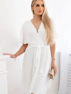 Šaty s model 20194718 výstřihem ecru - K-Fashion