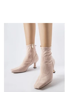 Topánky na podpätku model 204738 Solea