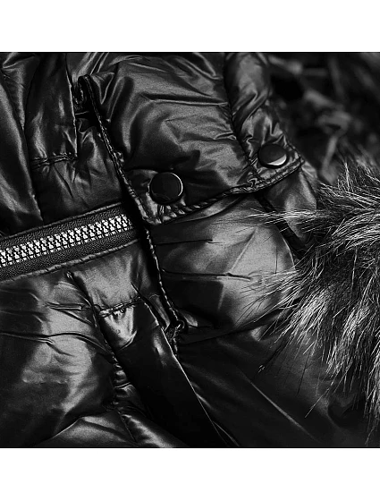 KRÓTKA KURTKA DAMSKA ZIMOWA CZARNA model 21245425 - W COLLECTION