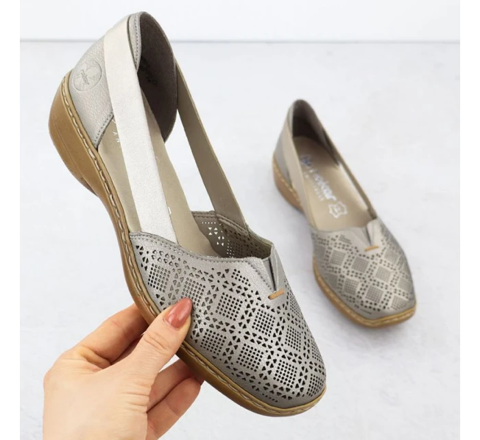 Dámska kožená pohodlná obuv lilac Rieker 41351-90