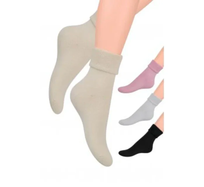 Ohrnuté dámske ponožky 110