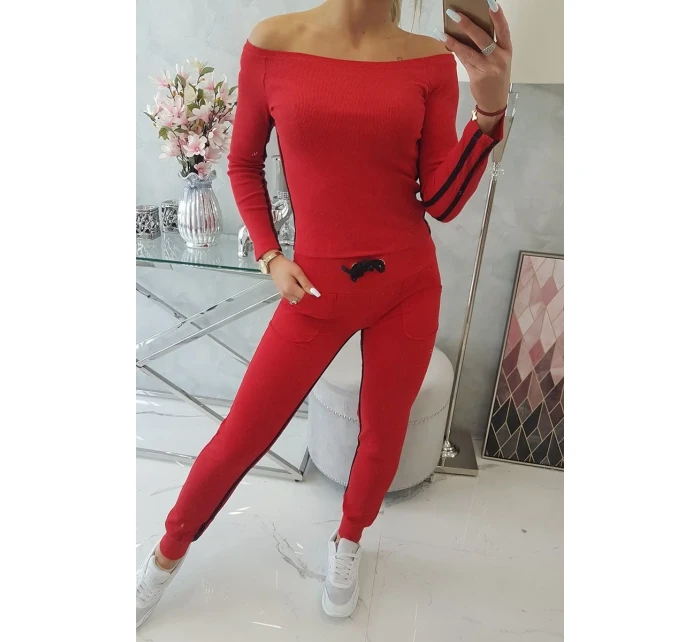 Súprava s dvojitým lemovaním červená