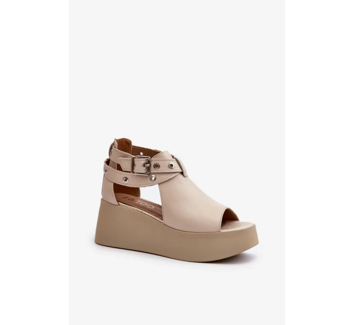 Kožené sandále na klinoch Zazoo, béžové Kožené sandále na klinoch Zazoo, béžové