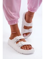 Biele dámske penové papuče Melorea na platforme