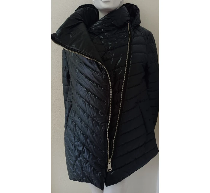 Dámská zimní bunda s kapucí  model 21471956 - Ptakmoda