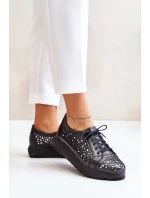 Zazoo 2973 Skórzane Półbuty Na Platformie Z Ażurowym Wzorem Czarne