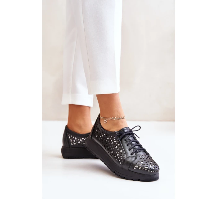 Zazoo 2973 Skórzane Półbuty Na Platformie Z Ażurowym Wzorem Czarne