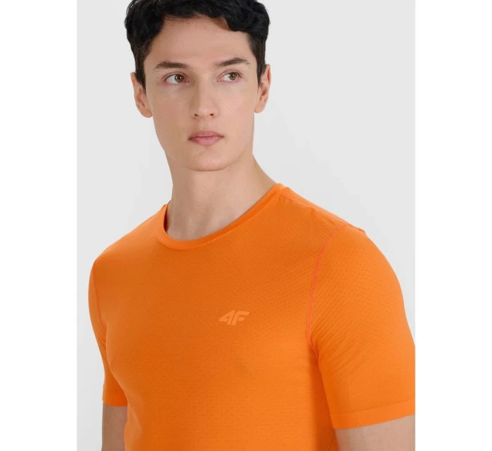 Pánske rýchloschnúce bežecké tričko 4F 4FWSS25TFTSM1262-70S Pánske rýchloschnúce bežecké tričko 4F 4FWSS25TFTSM1262-70S