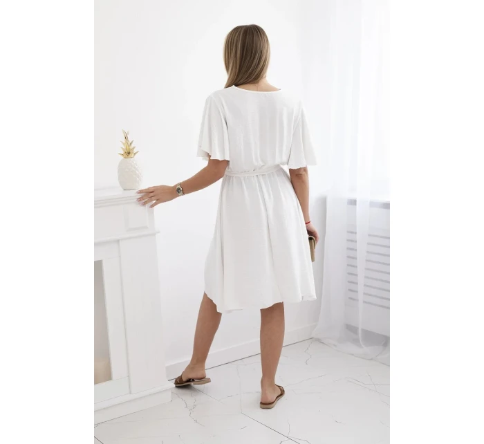 Šaty s vrstveným výstrihom ecru