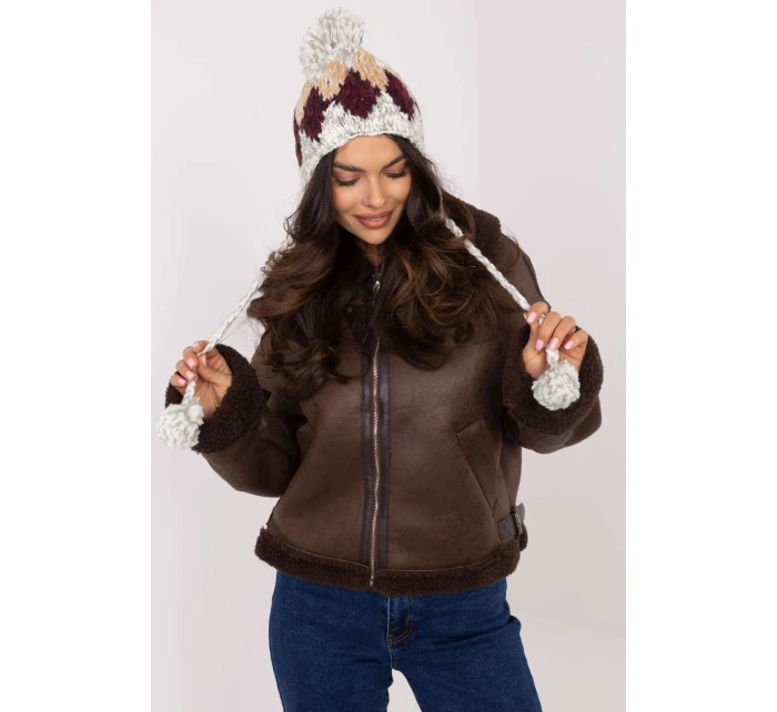 Model uzáveru 203840 AT