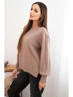 Dámsky viskózový sveter s dlhým rukávom a bočným rozparkom Fango Dámsky viskózový sveter s dlhým rukávom a bočným rozparkom Fango