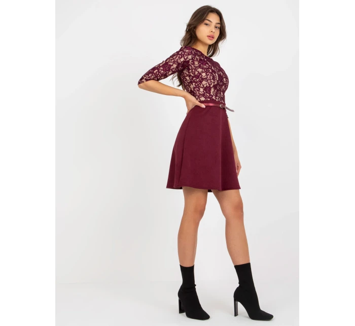 Dámské šaty LK SK model 21884456 fialové - Lakerta