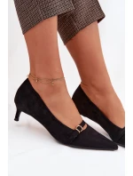 Dámské lodičky na nízkém podpatku s ozdobným páskem Černé model 22037735 - Boto