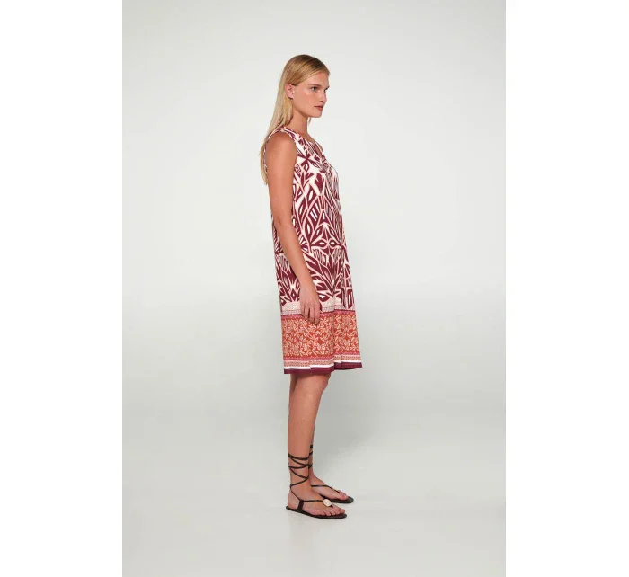 Šaty bez rukávů s potiskem model 19697423 - Vamp Šaty bez rukávů s potiskem model 19697423 - Vamp