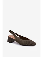 Materiálové dámské sandály na podpatku tmavě zelené model 22102914 - Boto