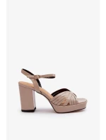 Dámske lakované sandále na vysokom podpätku Béžová D&A Dámske lakované sandále na vysokom podpätku Béžová D&A