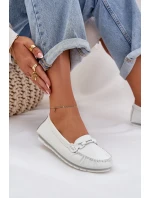 Płaskie Skórzane Mokasyny Z Ozdobą S.Barski LR51-547 Białe Płaskie Skórzane Mokasyny Z Ozdobą S.Barski LR51-547 Białe