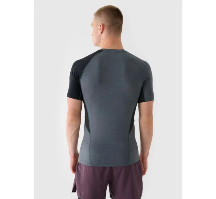Pánske rýchloschnúce bežecké tričko 4F 4FWAW24TFTSM0955-40M pánske Pánske rýchloschnúce bežecké tričko 4F 4FWAW24TFTSM0955-40M pánske