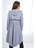 Dlhší zadný plášť sivý